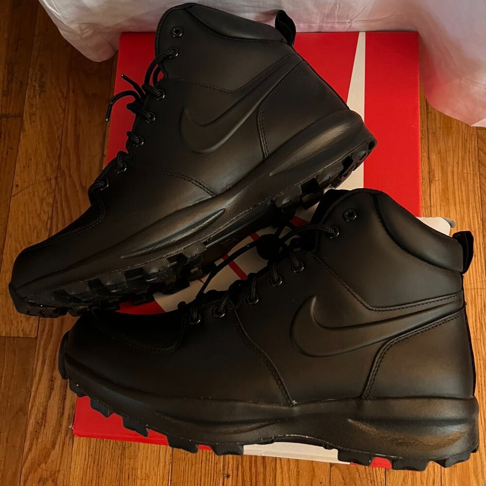 Nike Manoa Leather Boots Triple Black Mens 12